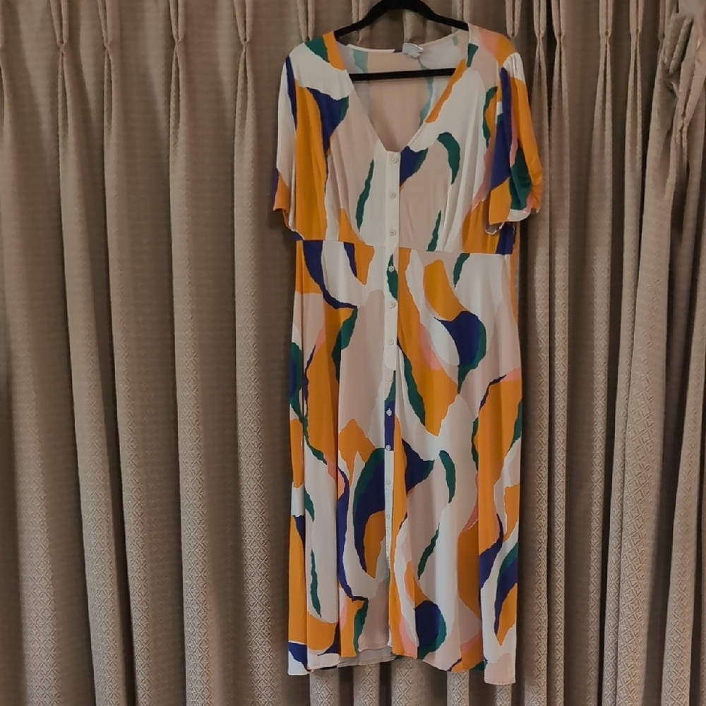 Women's Size XXL Ava & Viv Abstract Short Sleeve Bottom Down V-Neck Dress